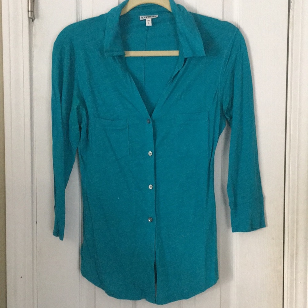 Express button up top turquoise